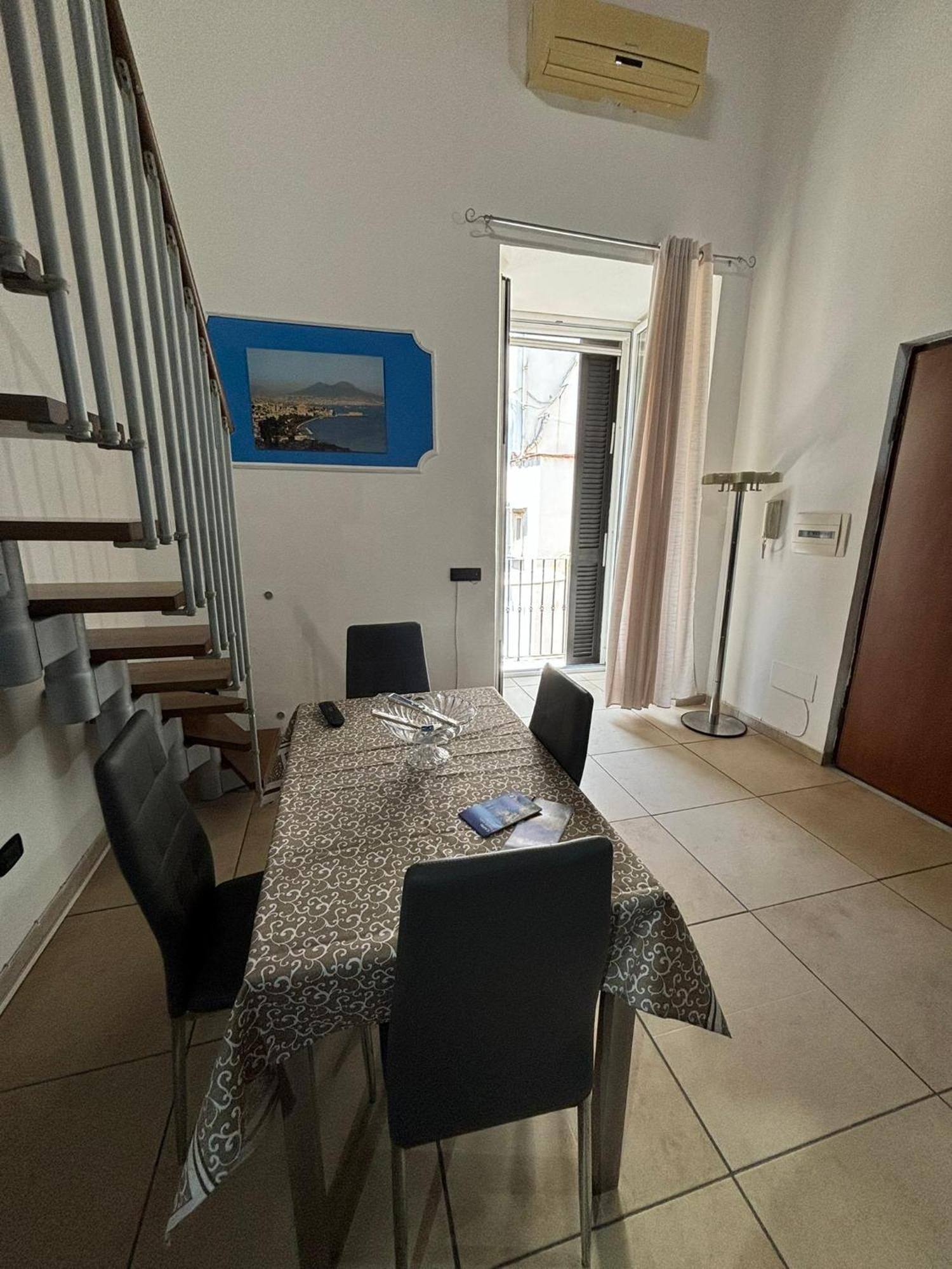 Azzurra Apartment Неаполь Экстерьер фото