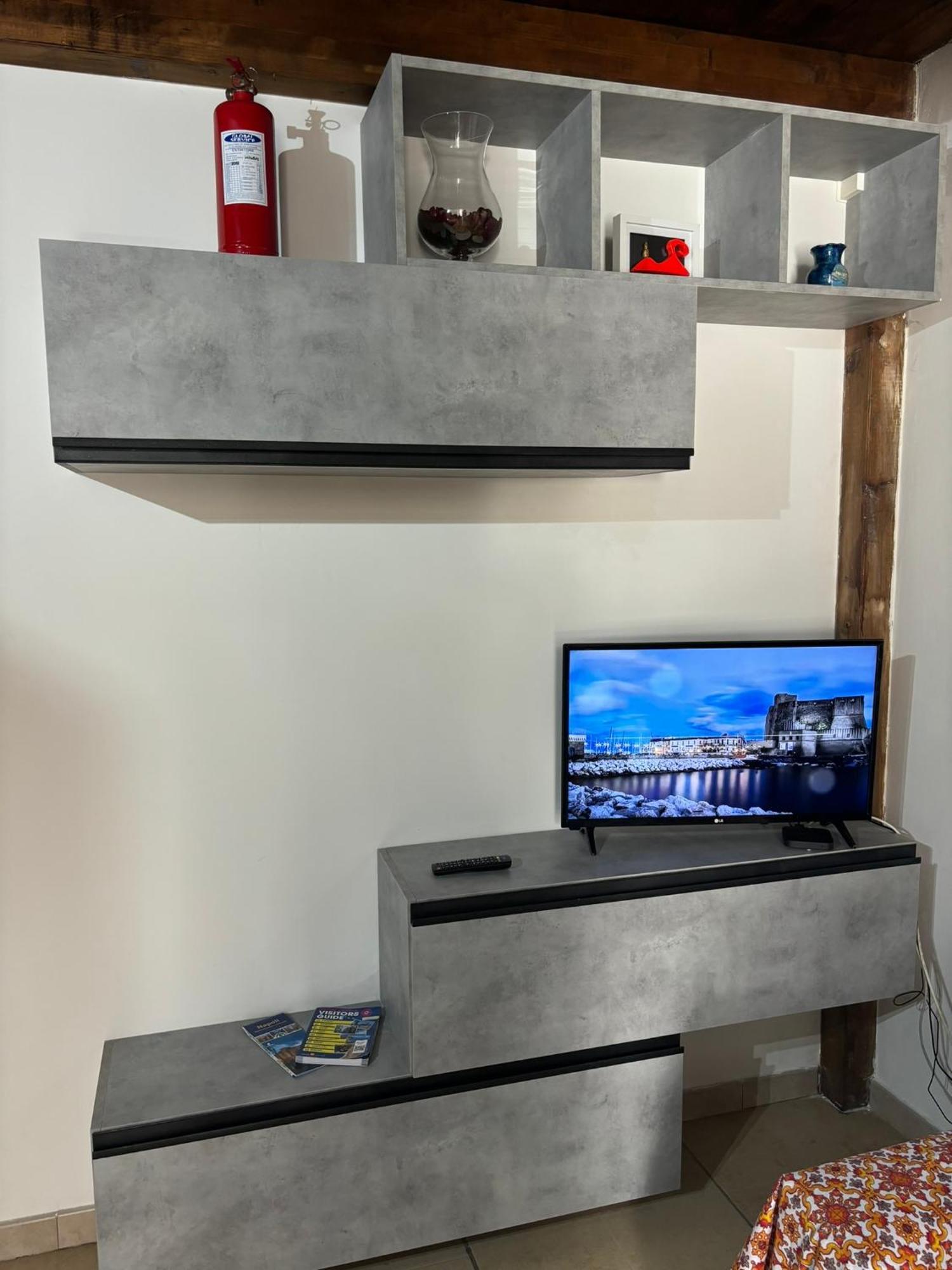 Azzurra Apartment Неаполь Экстерьер фото
